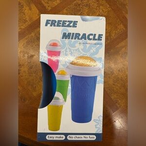 Freeze Miracle Frozen Magic Cups